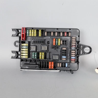 2014-2015 BMW 320i 328i 335i caixa de relé de fusíveis 61149337882 OEM usado - Imagem 1 de 4