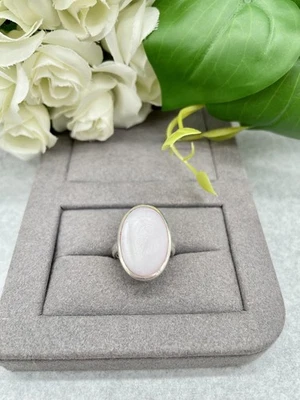 Anello argento ovale rosa madreperla argento 925 millesimo (22 CT) 5,91 g - Immagine 1 di 4