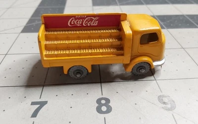 Matchbox Grey Metal Wheel No 37 Karrier Bantam 2 Ton Coca Cola - Image 1 of 4