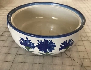 Louisville Stoneware Cornflower Round Baking Casserole - no lid - Picture 1 of 18