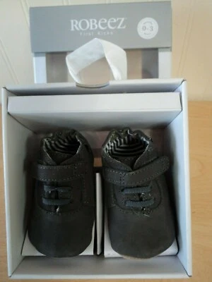 Zapatos Robeez Infantil Bebé Niño Talla 0-3 Meses Cuero Suelas Suaves Gris Oscuro ¡NUEVOS EN CAJA! Foto 1 de 4