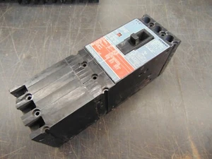 SIEMENS 15A 600VAC CURRENT LIMITING CIRCUIT BREAKER CED63B015 - Picture 1 of 5
