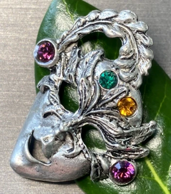 Colgante Vintage Joyería Patrimonial Usado Comstock Creations Peltre Mardi Gras Foto 1 de 4