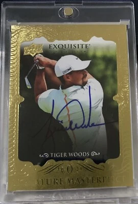 Tiger Woods Auto 2013 Upper Deck Exquisite Gold Clean! - Image 1 of 2
