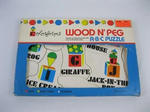 Colorforms Wooden Puzzle Wood N Peg ABC Preschool 1986 Jack Box Ice Cream House - Picture 1 of 9