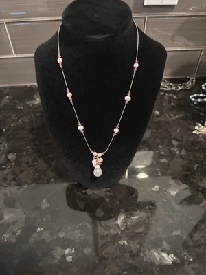 Collar de cuarzo rosa y perlas Foto 1 de 2