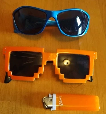 Pares de gafas de sol de plástico 8 bits estilo pixal novedad naranja y geniales años 90 talla única  Foto 1 de 4