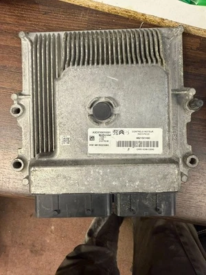 PEUGEOT 2008 Engine ECU 2020 Petrol 9821501480 - Image 1 of 4