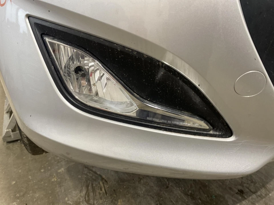 二手驾驶灯 适合:2014 现代伊兰特雾驾驶 Htbk GT A 级 — 第 1/4 张图片