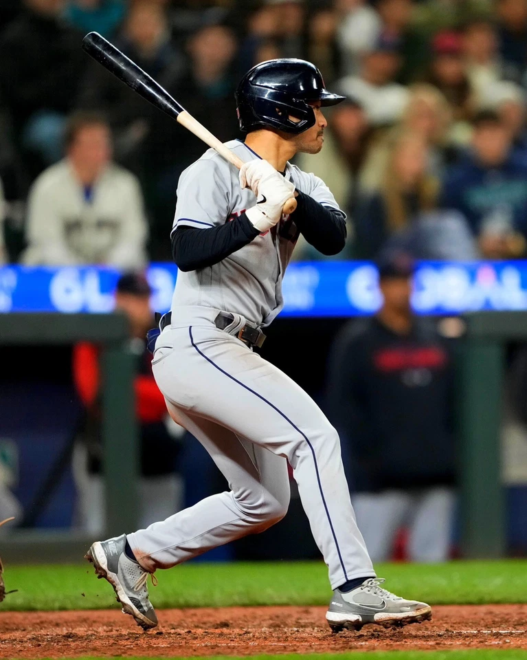 8x10 Photo STEVEN KWAN Cleveland Guardians Indians All-Star - Image 1 of 1