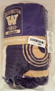 NIP Washington Huskies 46x60 Super Plush Throw Blanket - Picture 1 of 13