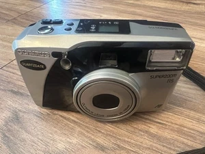 Olympus Super Zoom 115 Gris Y Negro 38-115mm Zoom Portátil PROBADO Y Funcionando - Imagen 1 de 6