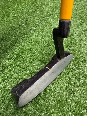 Momentus Golf Heavy Blade Training Putter 34.5" / NEW GRIP / sa9597 - Image 1 of 4