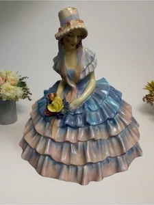 Figura Royal Doulton “Chloe” HN 1705 - China de hueso pintada a mano - Imagen 1 de 7