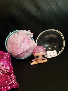MUÑECA SERIE LOL SHOWBABY SPARKLE MBE Fx - Imagen 1 de 1