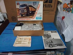 ERTL INTERNATIONAL TRANSTAR II EAGLE - 1/25 Scale - Model Kit #8017 - Picture 1 of 4