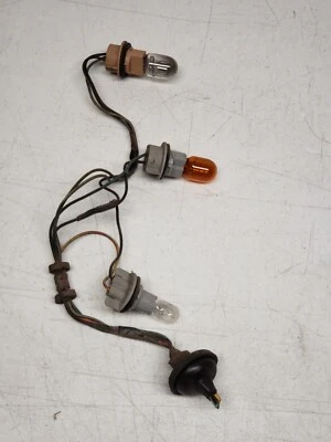 Arnés de cableado de luz trasera Mazda Protege 5 Hatchback 2002-2003 LH RH OEM    Foto 1 de 4