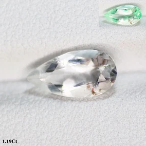 1.19 Ct Rare Pear 11.2 x 5.8 MM White to Neon Green Mexican Natural HYALITE OPAL - Picture 1 of 5
