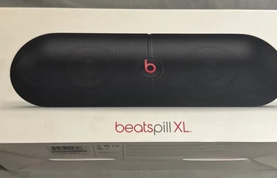 Caja de altavoces Bluetooth Beats Pill XL con adaptador de CA. Sin altavoz. Foto 1 de 4