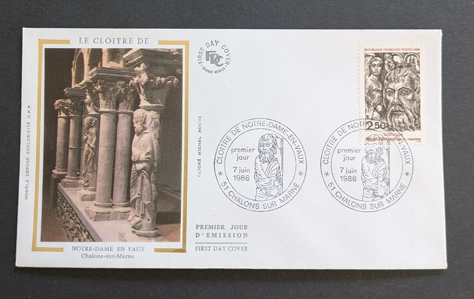 France 1986 FDC 1 Day Stamp 2404 Our Lady IN Vaux Cloister Architecture - Image 1 of 1