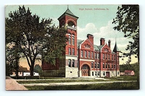 Postcard Iowa High School Oskaloosa, IA Mahaska County 1908 - Picture 1 of 3