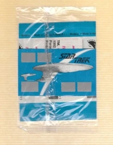 1992 Star Trek The Next Generation Israel Unopened Sticker Pack - Picture 1 of 2