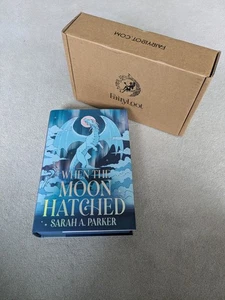 When the Moon Hatched Fairyloot Signed by Sarah a Parker - Picture 1 of 18