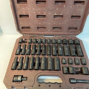 Matco Tools SBP426V - 3/8" Drive 40- Piece SAE & Metric 6pt  Socket Set - See de - Picture 1 of 8