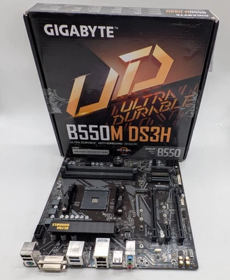 Placa madre modelo desconocido - piezas sueltas/defecto - Imagen 1 de 4