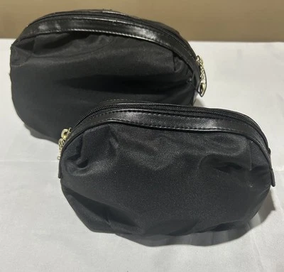 Donna Karan bolsas cosméticas maquiagem bolsa de viagem tecido preto logotipo design DK pacote com 2 - Imagem 1 de 4