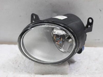 Luz antiniebla izquierda Volkswagen Phaeton 2009 3P0941699C Foto 1 de 4