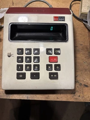 Vintage Sharp ELSI 804  Fluorescent Calculator. Desk top. TV PROP MUSEUM PIECE - Image 1 of 4