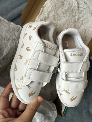 Zapatilla deportiva Lacoste para niños con logotipo talla 10 Foto 1 de 4