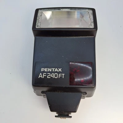Pentax AF240FT  TTL Auto Exposure Shoe Mount Flash for Film Cameras. (refB) - Image 1 of 4