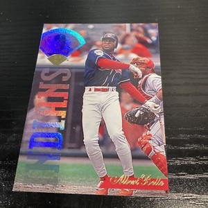 Albert Belle 1995 Donruss Leaf Card #284. Cleveland Indians.