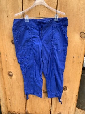 IZOD Women's Cropped Capri Pants Blue Size 16 100% Cotton - Image 1 of 4
