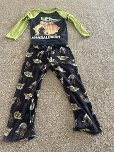 Star Wars Yoda The Child Mandalorian Boys Pajamas X-Small 4 5 - Picture 1 of 2