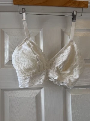 Bralette Bravissimo Florie blanco sin aros talla 32EF en buen estado  Foto 1 de 4