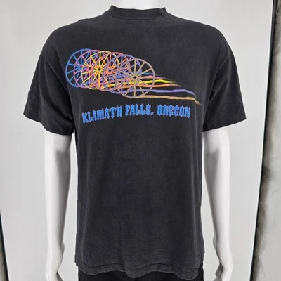 Vintage 1990s Hanes Beefy-T Klamath Falls Oregon Wagon Wheel Graphic T-Shirt (L) - Image 1 of 4