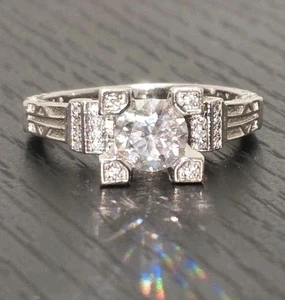 1 Karat runder Moissanit Eiffelturm Ring 18 Karat vergoldet über 925 Sterlingsilber - Bild 1 von 10