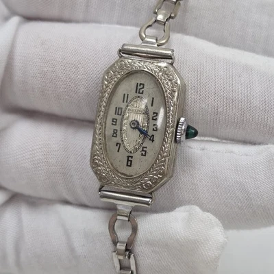 Antique Ladies Art Deco Wrist Watch Bulova 6AF Mechanical Wind Up Runs 15 Jewels - Image 1 of 4