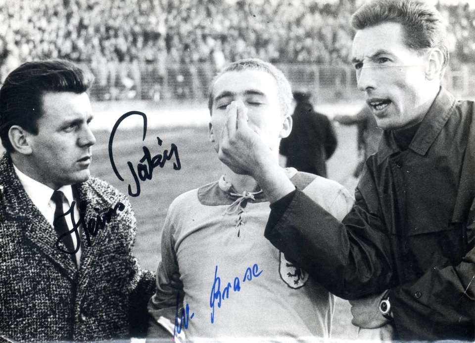 Heinz Patzig - Eintracht Braunschweig -  Pressefoto  orig.  signiert - Bild 1 von 1