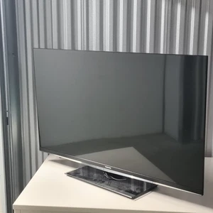 Fernseher LED-TOSHIBA 47 XL 975 G-3D - Bild 1 von 4