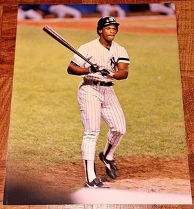 Vintage Rickey Henderson New York Yankees 8x10 Glossy Photo - Picture 1 of 1