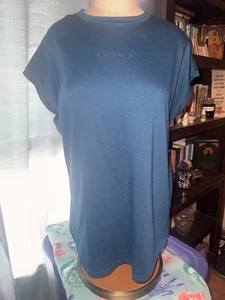 PEQUEÑA CAMISETA VERDE AZULADO YOUNGLA youngLA bordado emblema gorra puños manga - Imagen 1 de 4