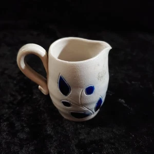 Vintage Williamsburg Pottery Salt Glaze Mini Creamer Cobalt Blue Leaf 2.5" G - Picture 1 of 7