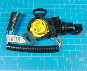 Válvula reguladora de vacío ACDelco 23500822 - Imagen 1 de 3