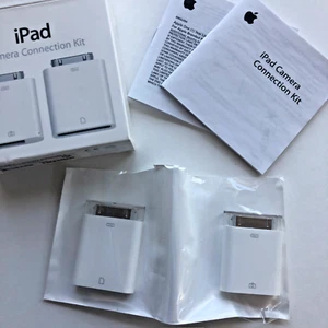 Apple iPad Camera Connection Kit (USB Port and SD Card adaptors) for iPad 1 & 2 - Picture 1 of 7