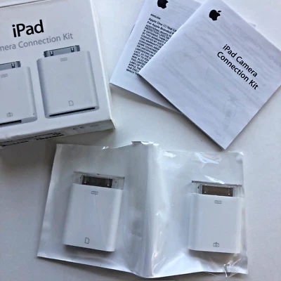 Apple iPad Camera Connection Kit (USB Port and SD Card adaptors) for iPad 1 & 2 - Image 1 of 4