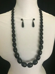 Hermoso Collar y Pendientes de Plástico Negro Ovalado De Colección: Disfraz - Imagen 1 de 5